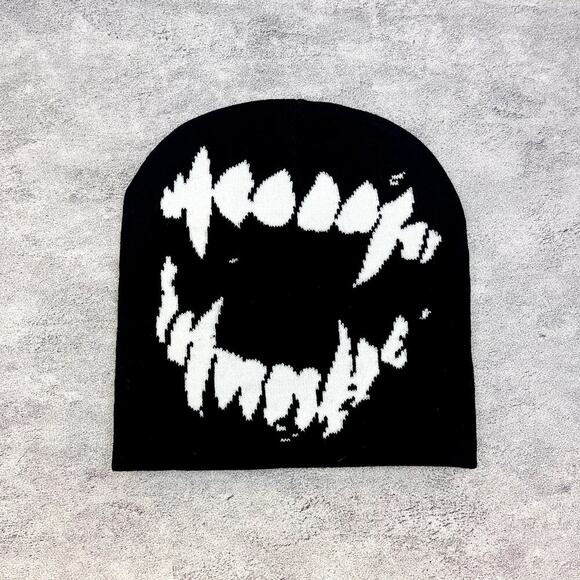 Other Other - grunge gothic punk vintage dog teeth beanie